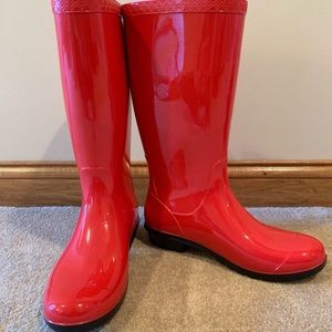 NWT UGG | Red Shaye Rain Boots Size 9